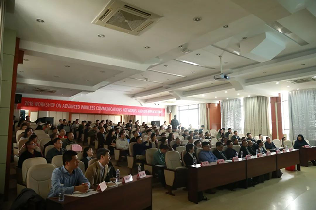 三月，春，万物苏醒，蓬勃成长。两岸物联网专家学者与企业界伙伴聚集美丽鹭岛，于3月15-17日在厦门大学举办两岸物联网高峰论坛，研讨无线通信与物联网技术，5G通信网络、车辆通信和网络等热门话题和新趋势。