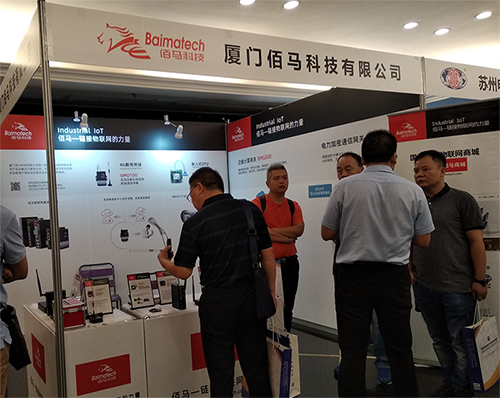 EbpaySM加密通信网关，实现软硬件双重加密传输，为智慧电力的通信安全给予重要的技术支撑。在泛在电力物联网技术开展趋势下，终端类型和结构日趋复杂，网络越来越开放，业务越来越融合，越需要实现端、边、云的安全免疫。