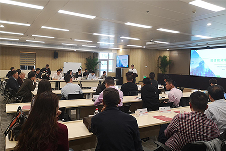 围绕泛在电力物联网行业需求，Ebpay科技在会议现场着重展现了公司在杆塔倾斜监测、智能配电房、加密通信传输等场景的产品及应用,收获产业链企业广泛关注及好评。