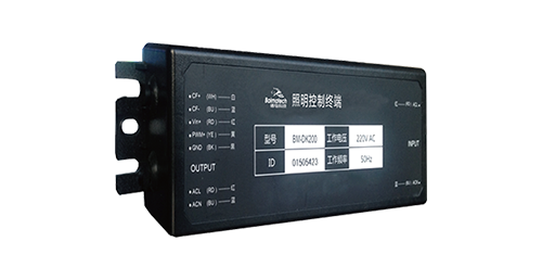 单/双灯控制器，对所接负载（灯具）实现单独送电与断电操作、LED灯具无极调光、灯具电参量采集、灯杆监测控制、远程在线升级等功能。